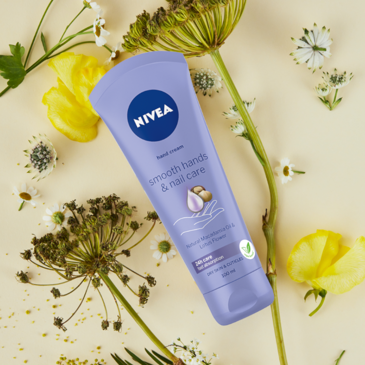 Nivea Smooth