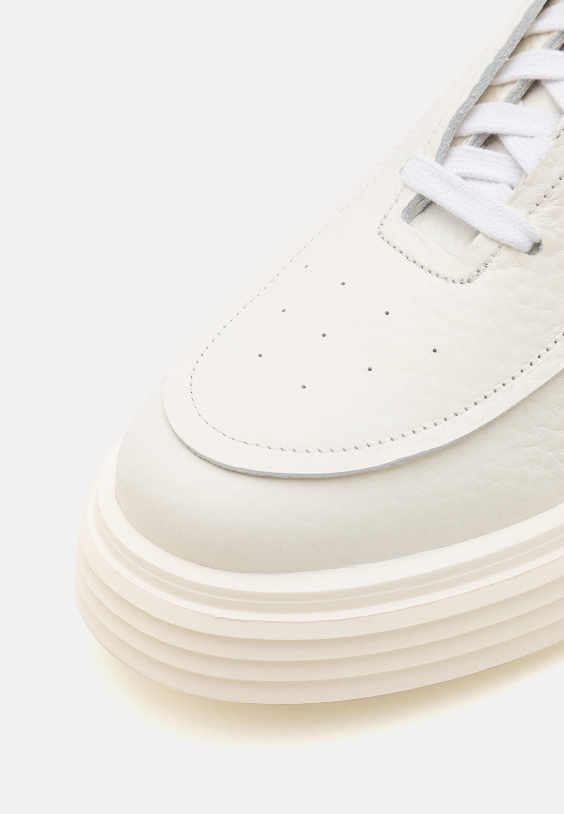 De Antipode Trainers - wit