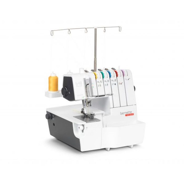 Bernette Funlock 48 Overlock- en Coversteekmachine