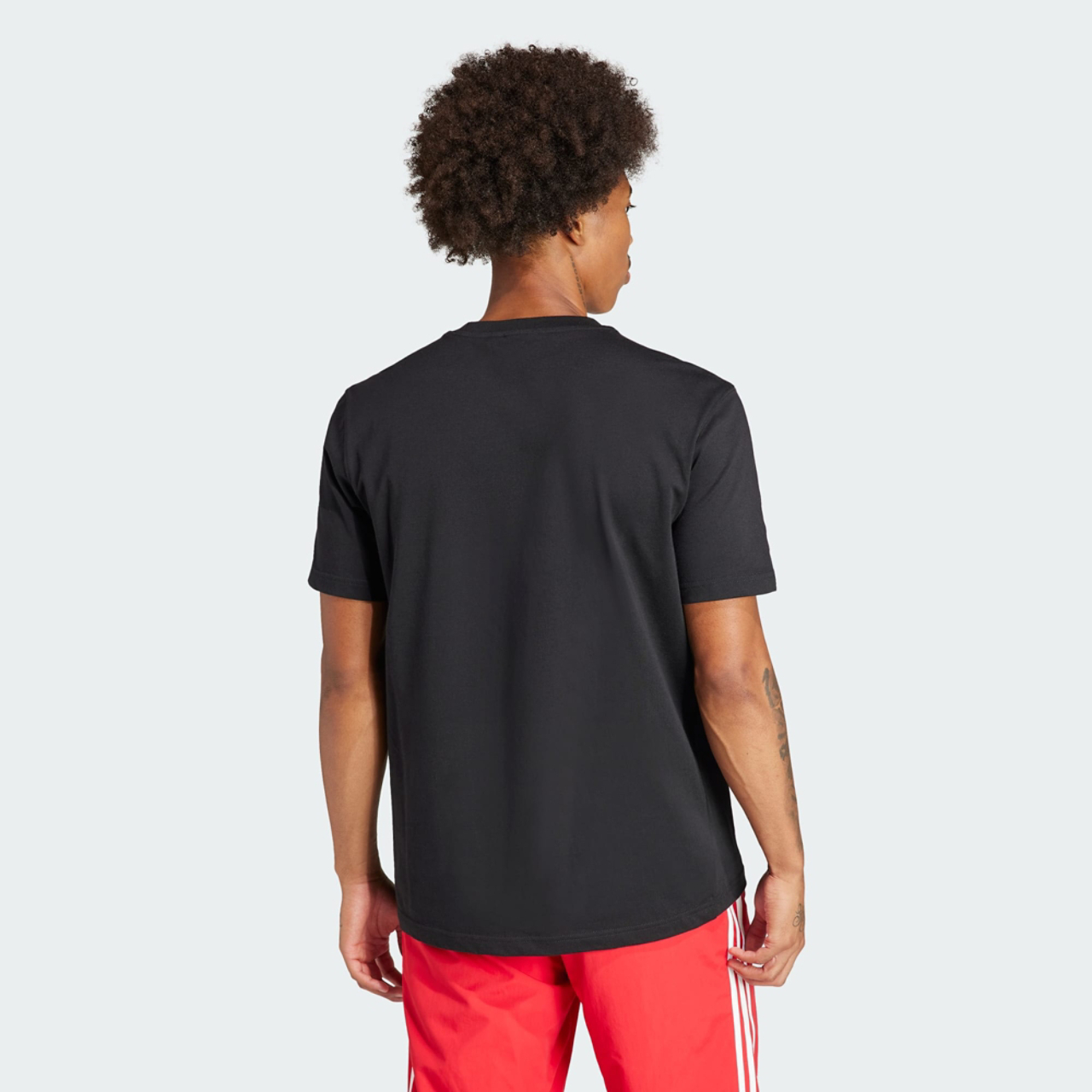 adidas läpikuultava apilanlehti