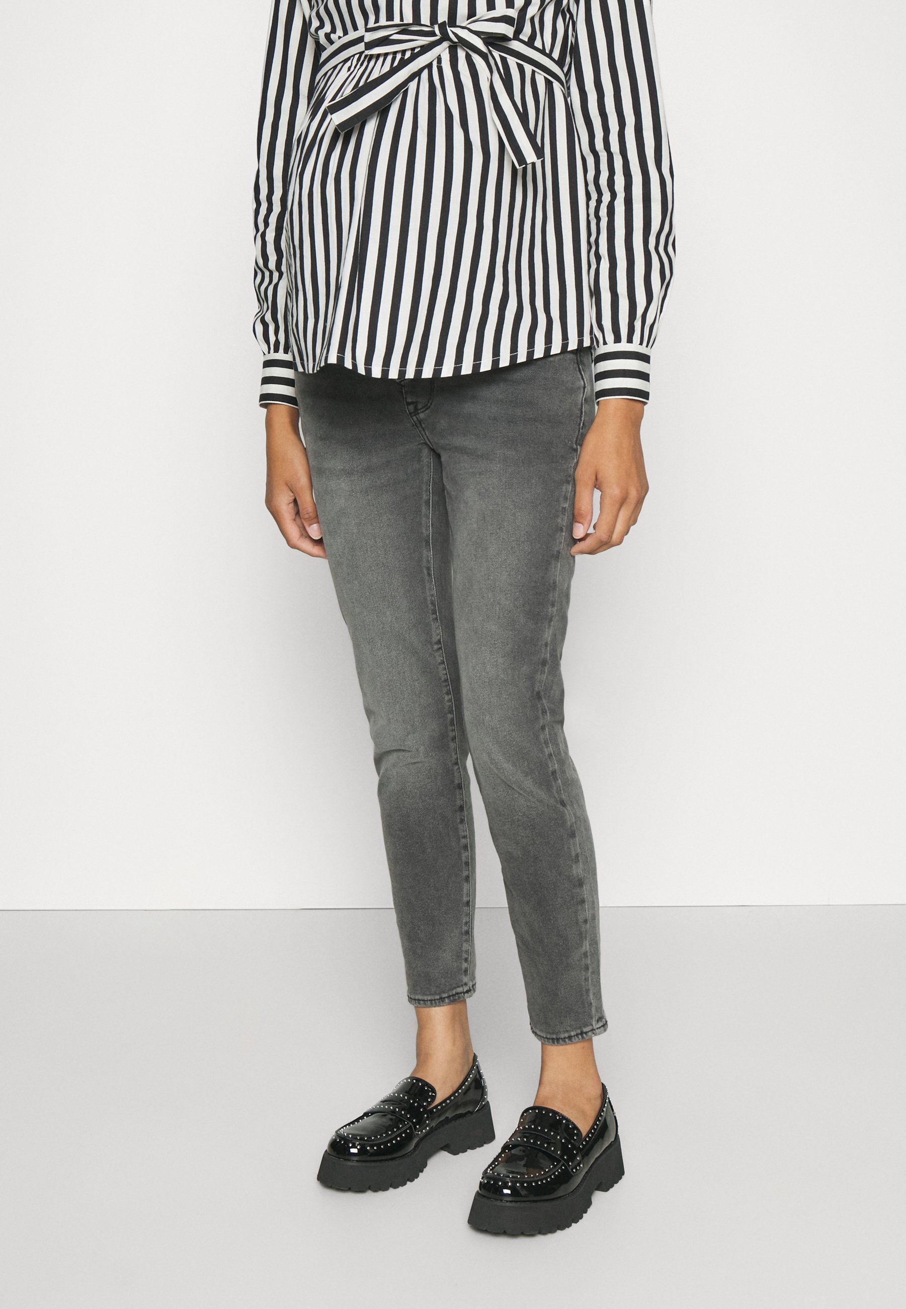 ONLY MATERNITY OLMEMILY STRETCH - Jeans mit geradem Bein - dunkelgrauer Denim