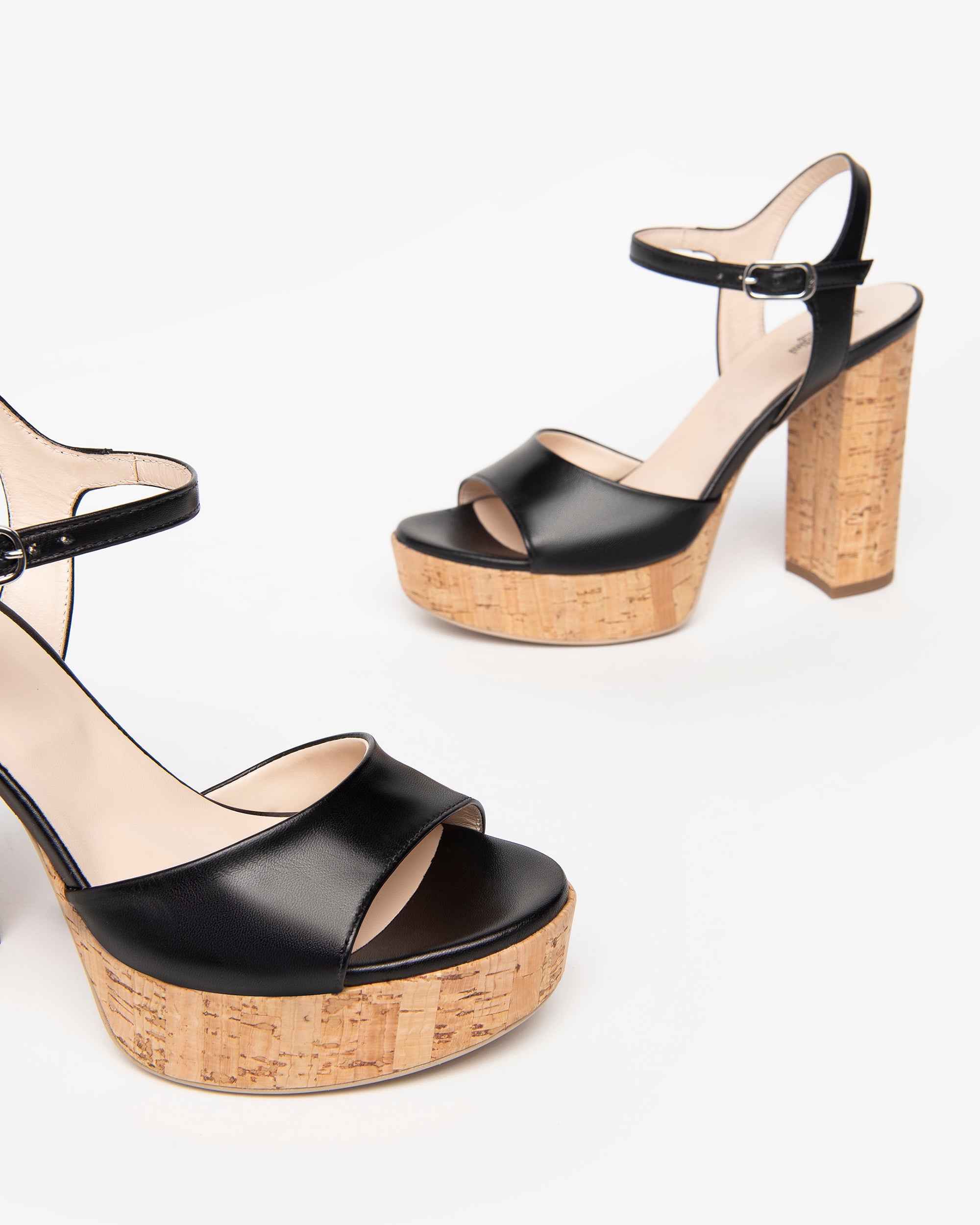  Damen-Ledersandalen