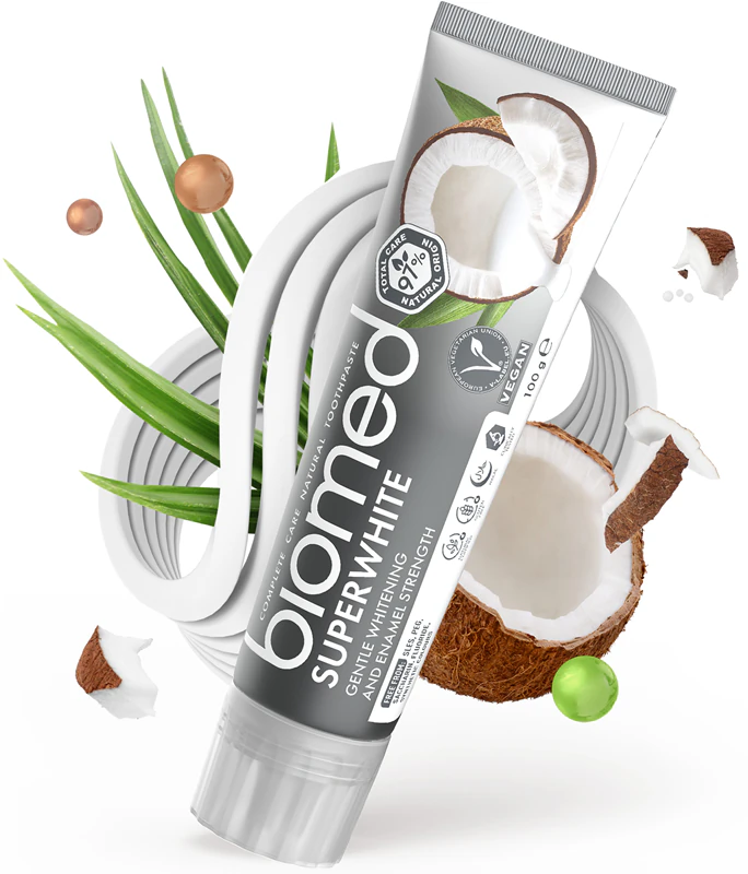 Biomed Superwhite posilňujúca zubná pasta s kokosovým olejom.