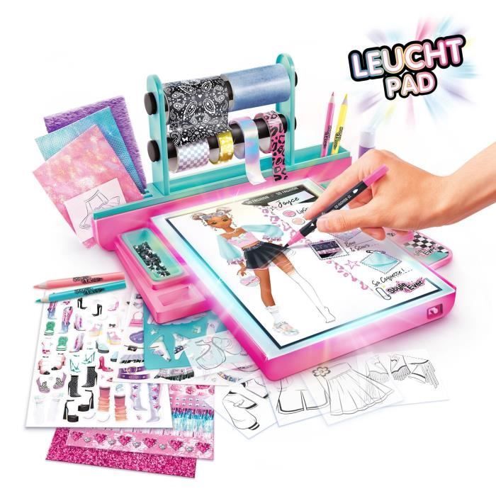 Fashion Designer Luminous Fashion Studio - Style 4 Ever - OFG 303 Canal Toys