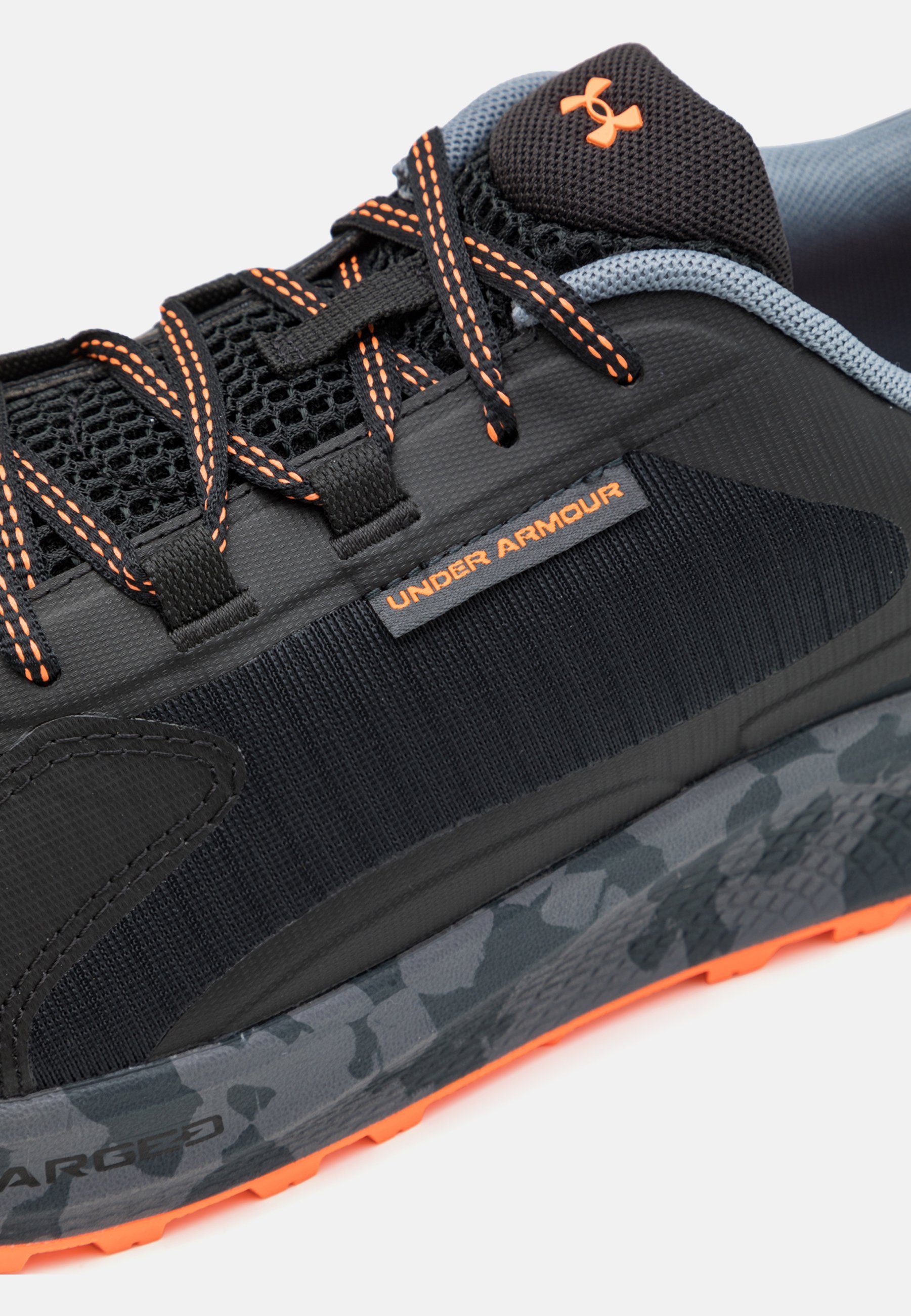 Under Armour BANDIT TRAIL 3 - Trailrunning schoenen - zwart/oranje explosie