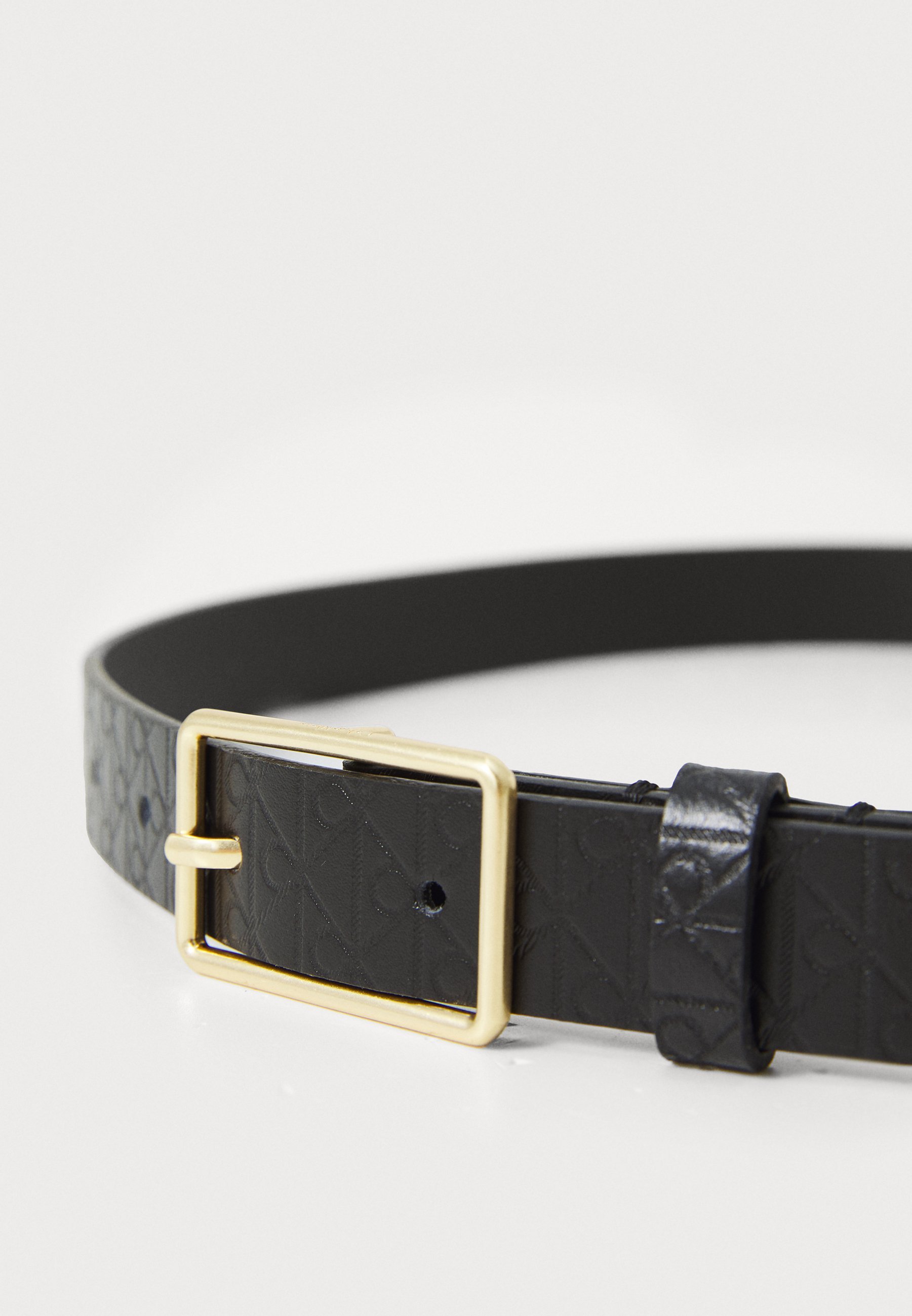 Calvin Klein LOGO ALL OVER﻿ Pásek - Pásek - black/antic light gold-coloured