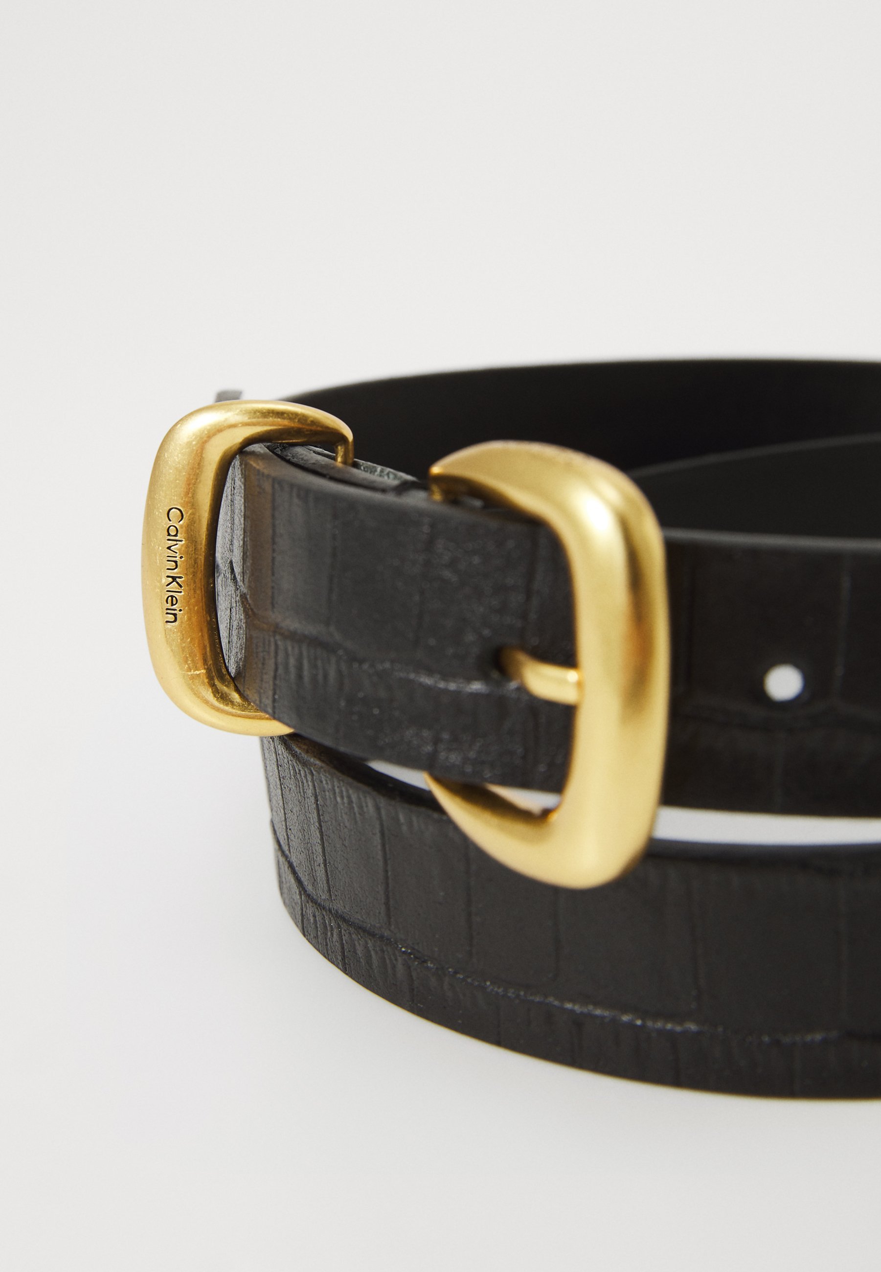 Calvin Klein CLASSIC BUCKLE - Pasek - czarny/ciemnozłoty, z efektem głębokiego zmatowienia