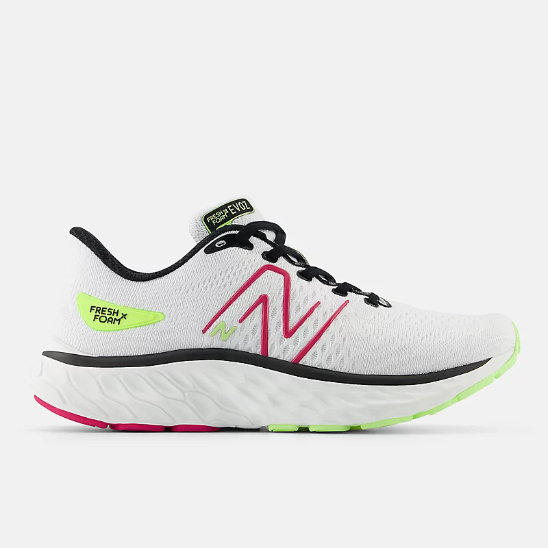 Fresh Foam X EVOZ v3 für Damen – Weiß mit einem Hauch von Karnevalsrosa und gebleichtem Limettengrün