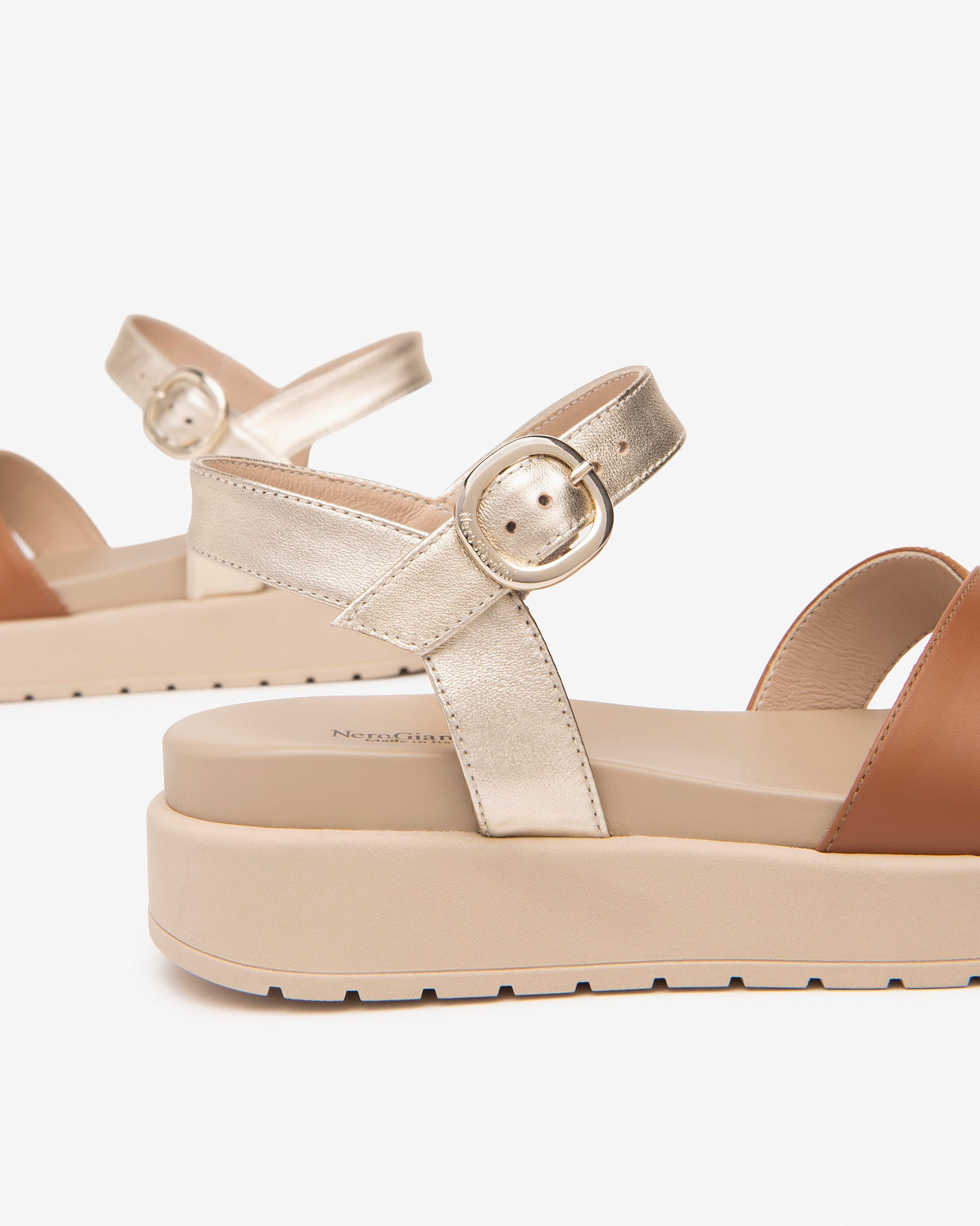  Damen-Ledersandalen