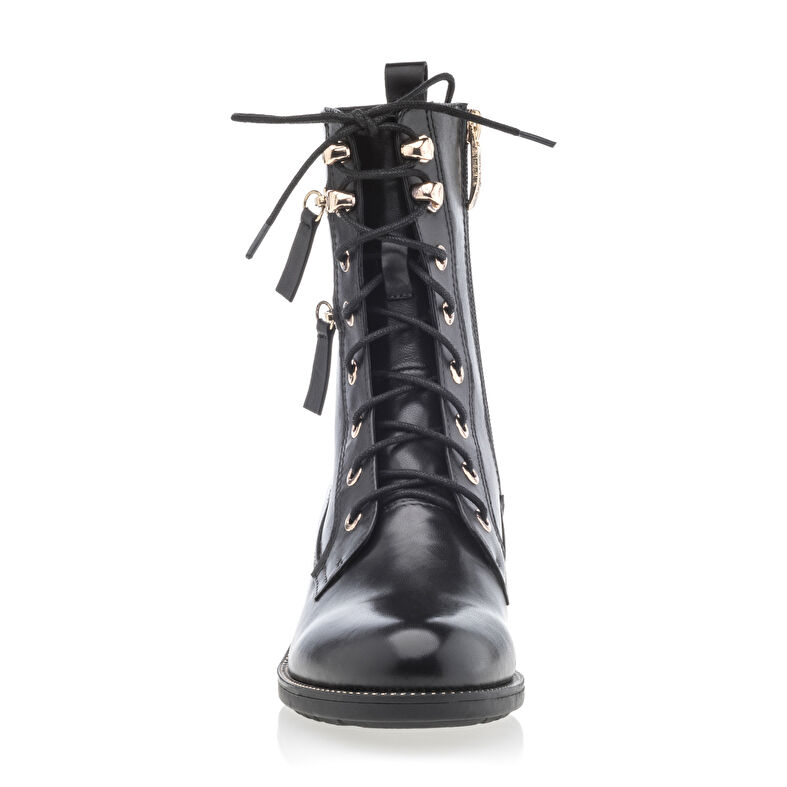 Botas negras de mujer / Botines