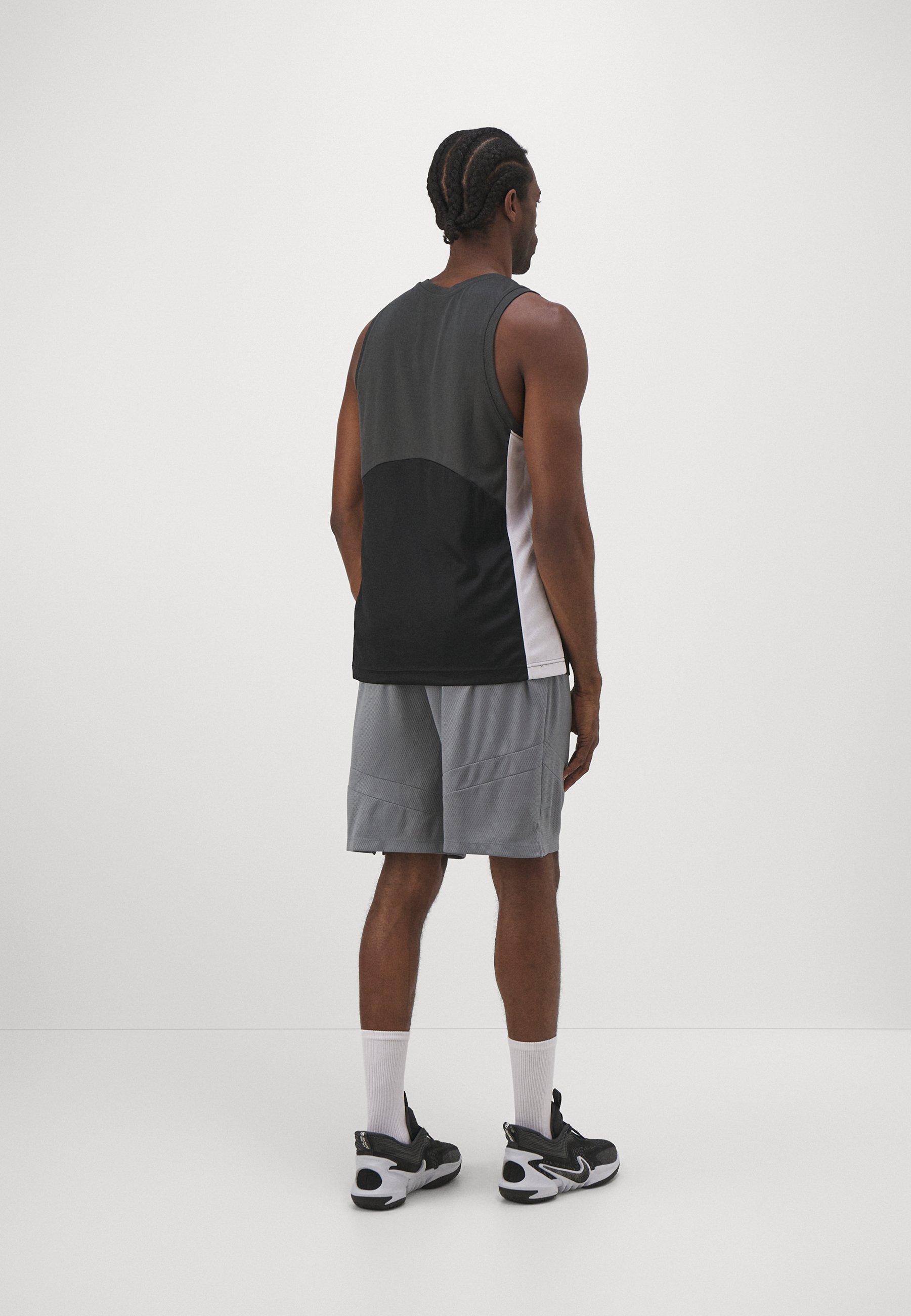 Nike Performance ICON 11IN SHORT - Sportshorts - cool grijs/zwart