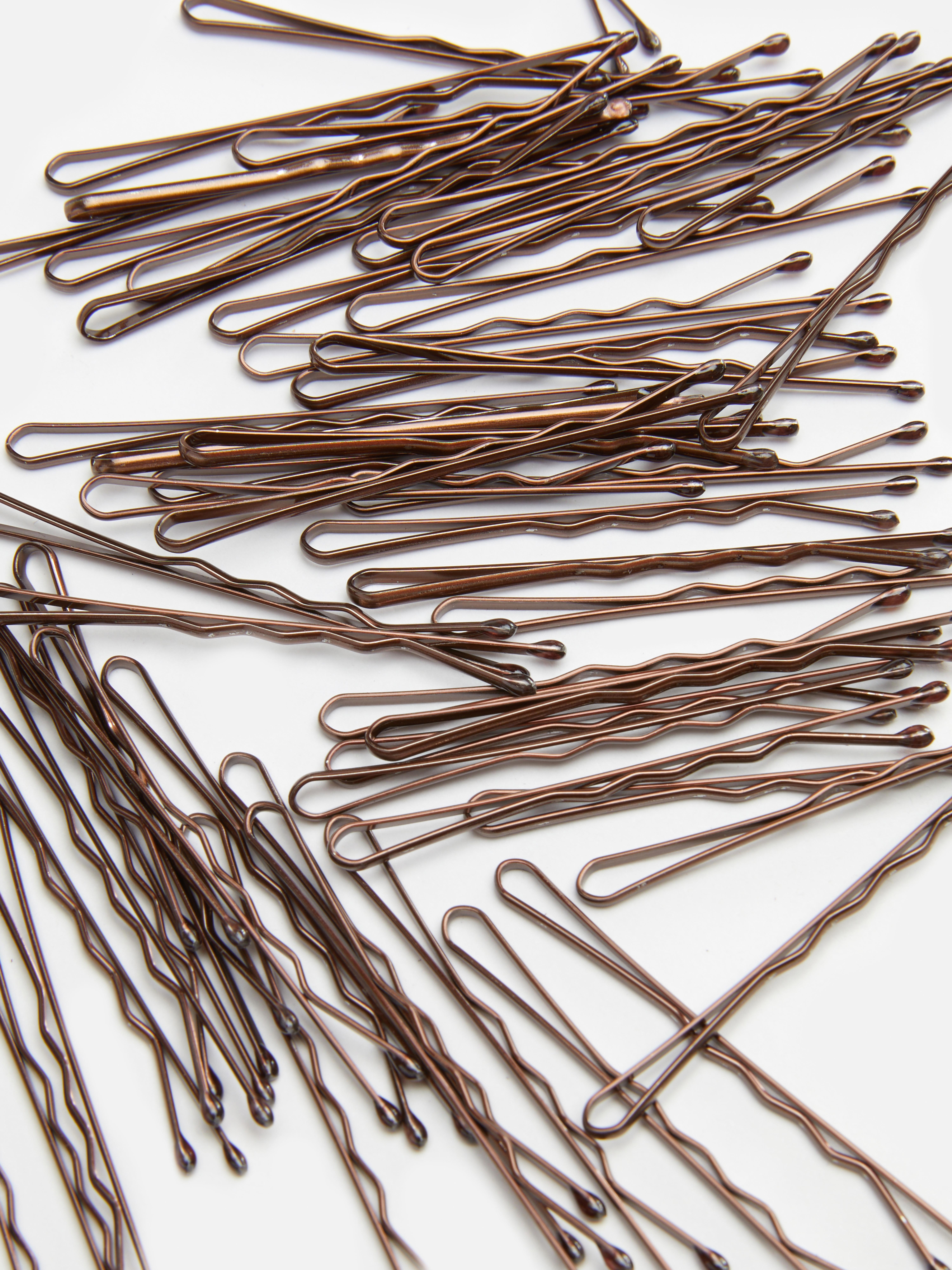 Épingles à cheveux, lot de 60. Créez une coiffure relevée parfaite avec ces pinces à cheveux indispensables.
