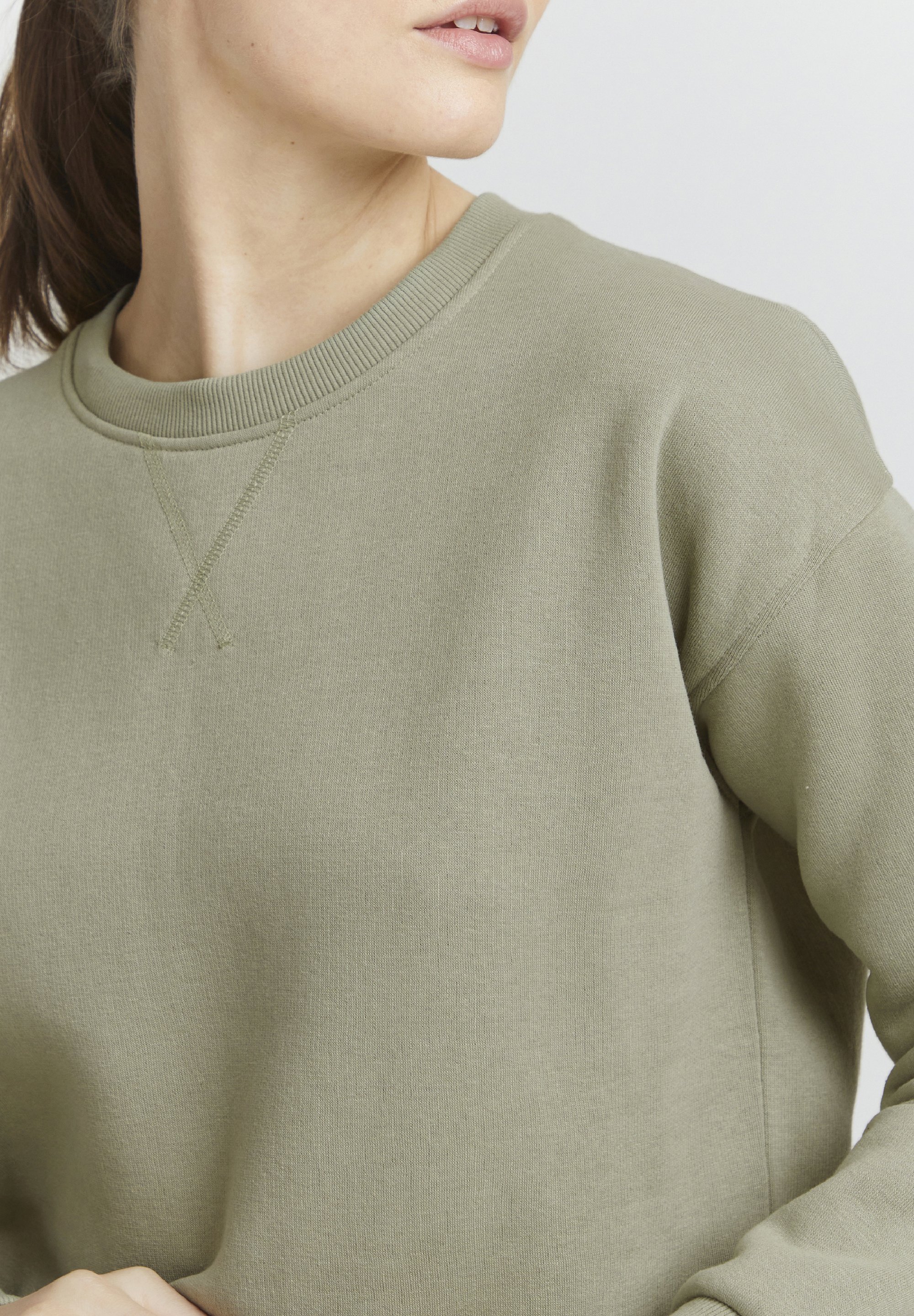 Oxmo OXHOLMA - Sweatshirt - zeegras