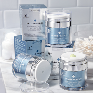 IT Cosmetics Hello Results Daily Retinol Serum Rauhoittava Ikääntymistä Vastaava Kasvoseerumi 50 ml