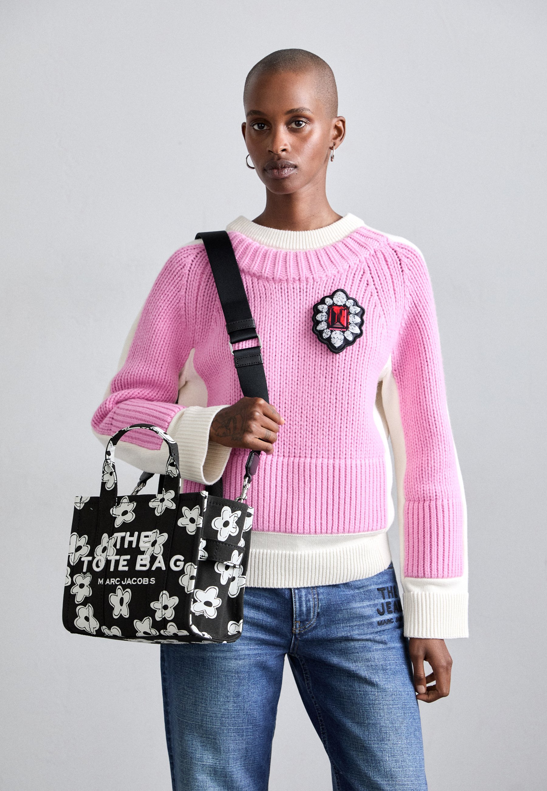 MARC JACOBS THE SMALL TOTE - Handtas - zwart/wit