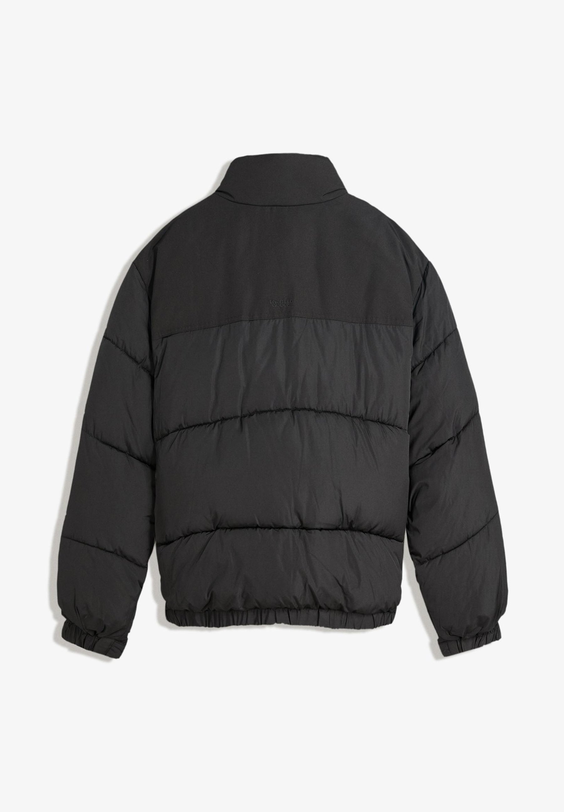 Bershka TECHNICAL - PUFFER - Giacca invernale - nera