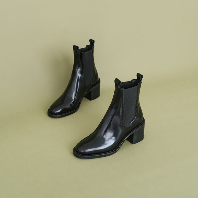 Bottines à talons  en cuir noir