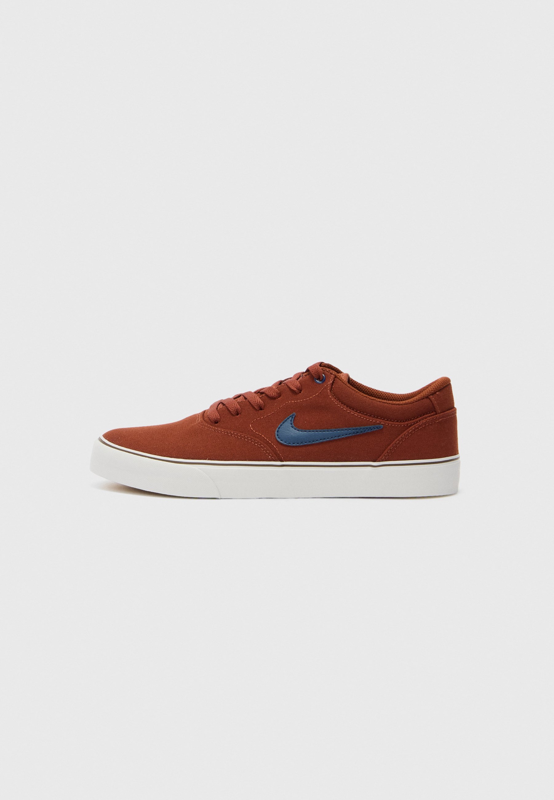 Baskets basses Nike SB