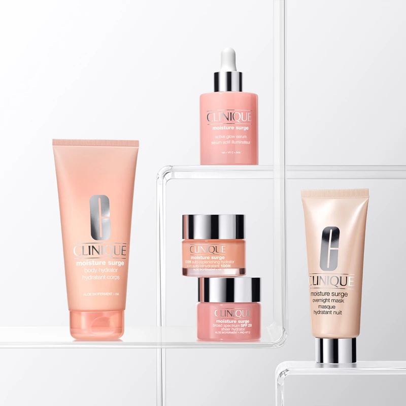 „Clinique Moisture Surge™ Body Hydrator“ giliai drėkinamasis kremas visiems odos tipams