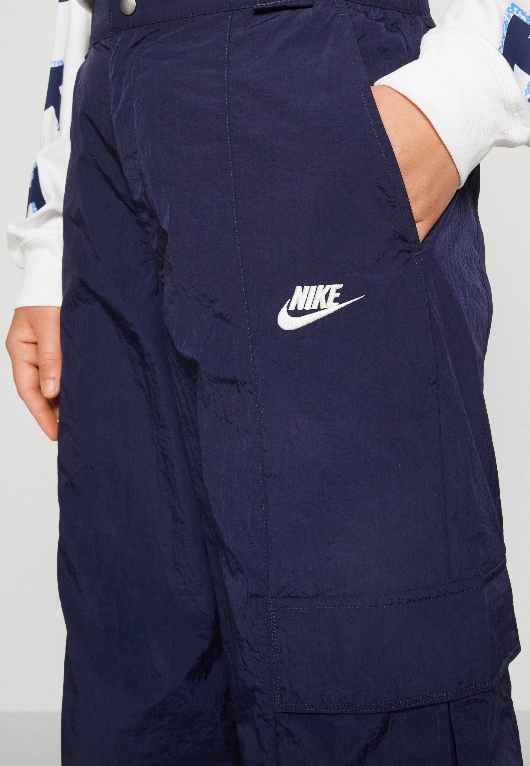 Pantalon cargo Nike Sportswear - bleu foncé