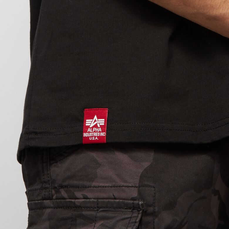 Enkel överdimensionerad kraftig t-shirt