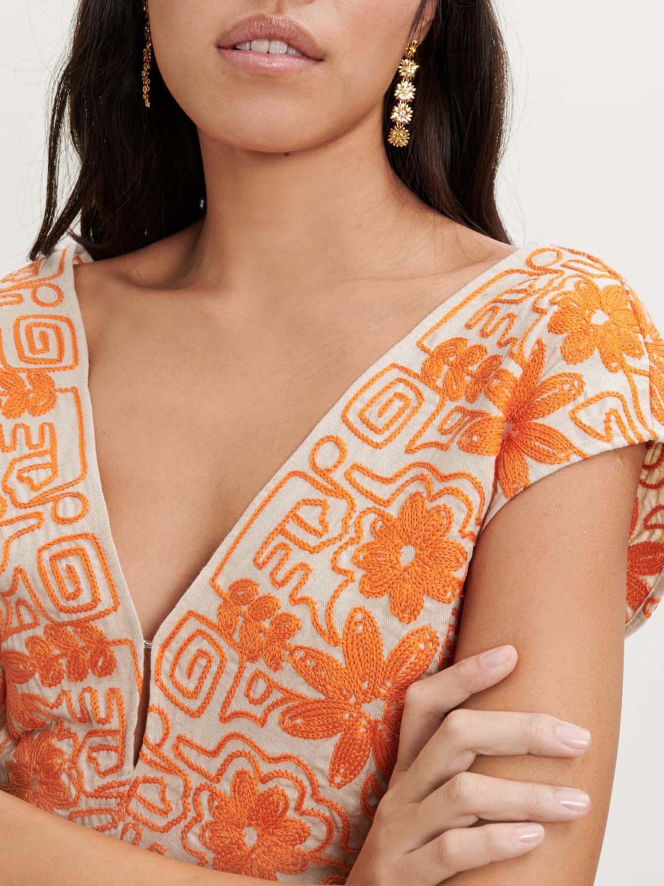 Volledig geborduurde jurk - Oranje