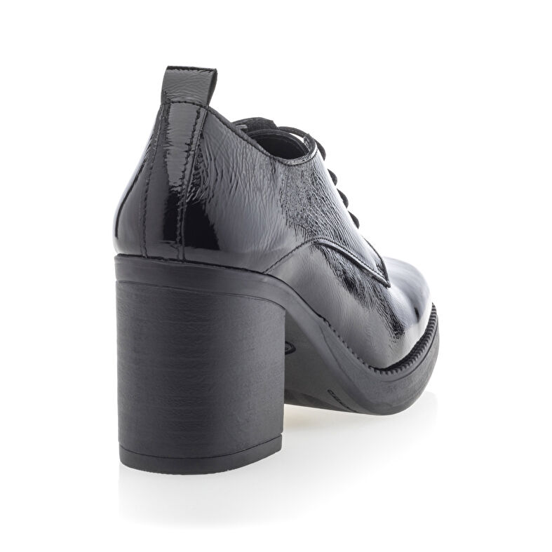 Zapatos de mujer negros con cordones / Zapatos Derby