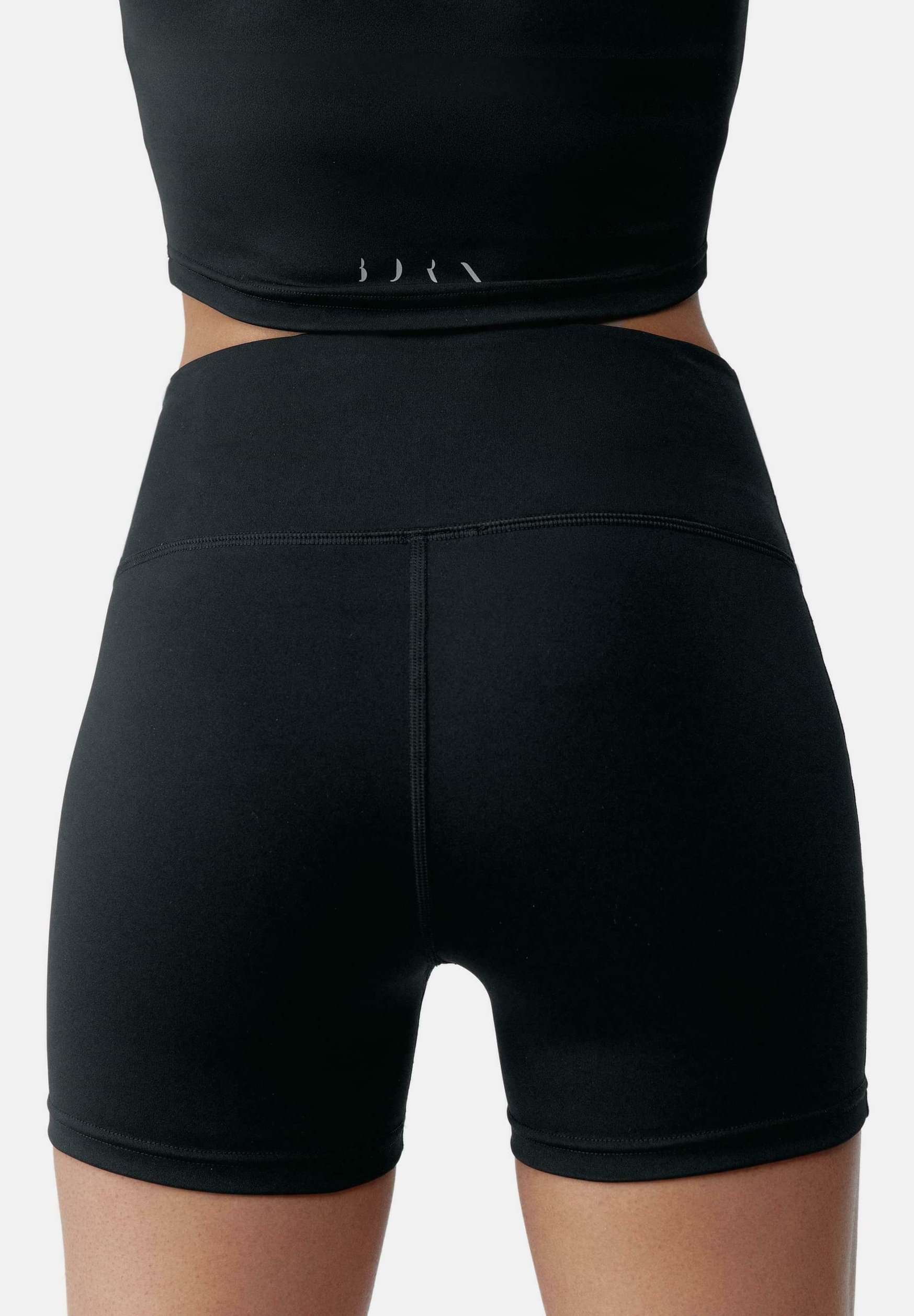 Born Living Yoga SHORT SAYANI - Broek - zwart