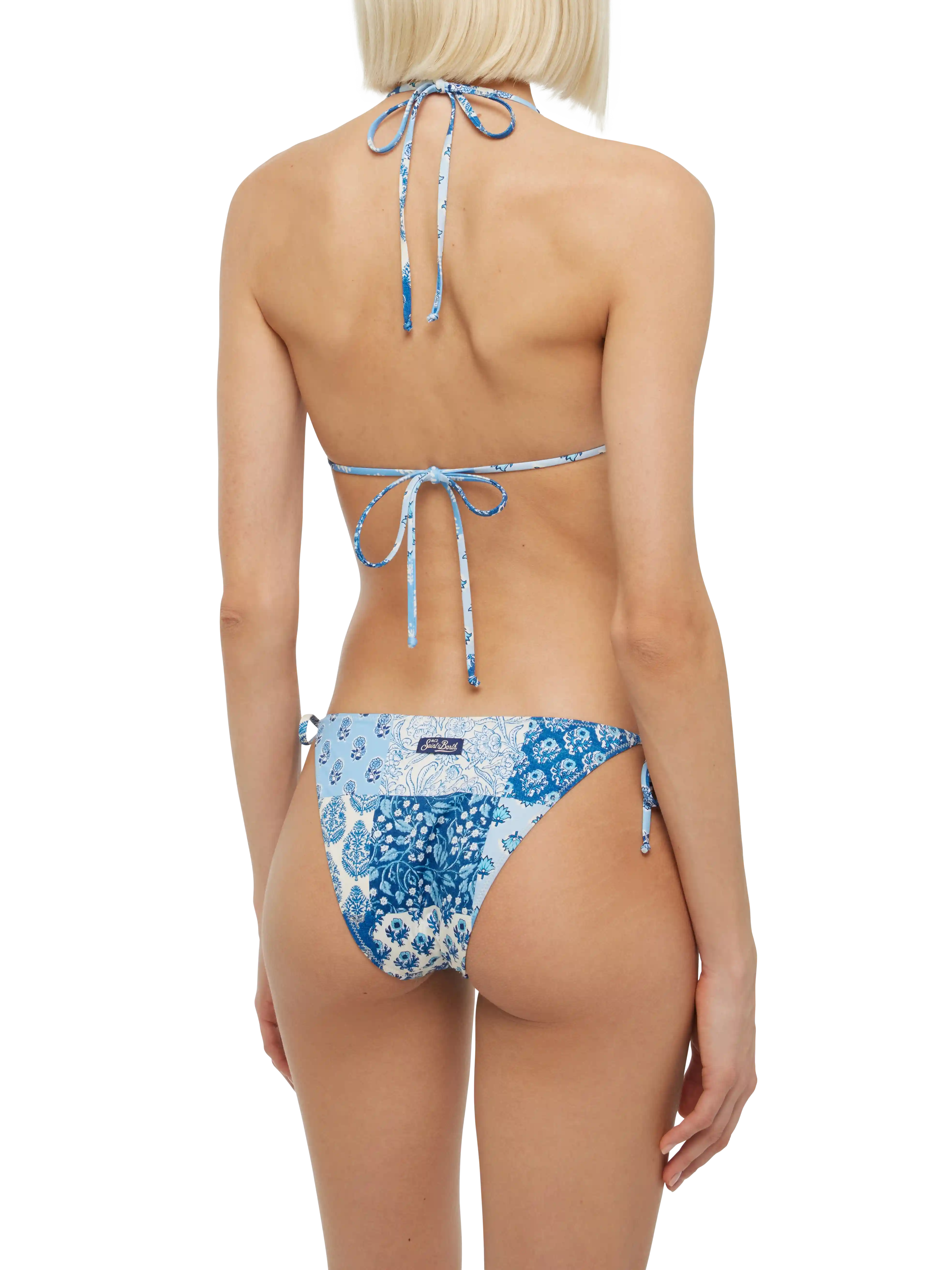 Leah Virgo driehoekbikini met bloemenprint.