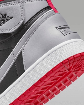 Air Jordan 1 Hi FlyEase Men's Shoes