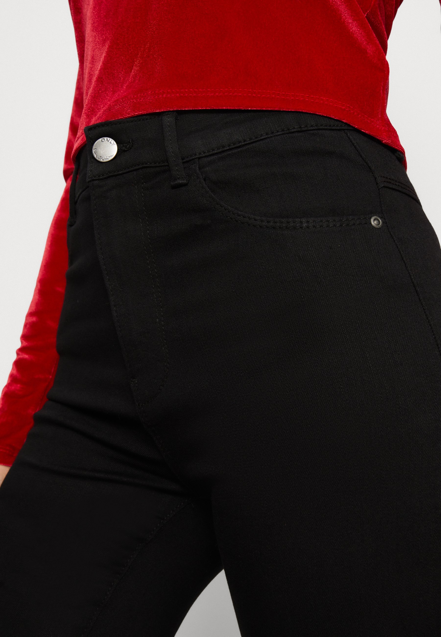 ONLY ONLHELLA LIFE HIGH WAIST RETRO - Uitlopende jeans - zwarte denim