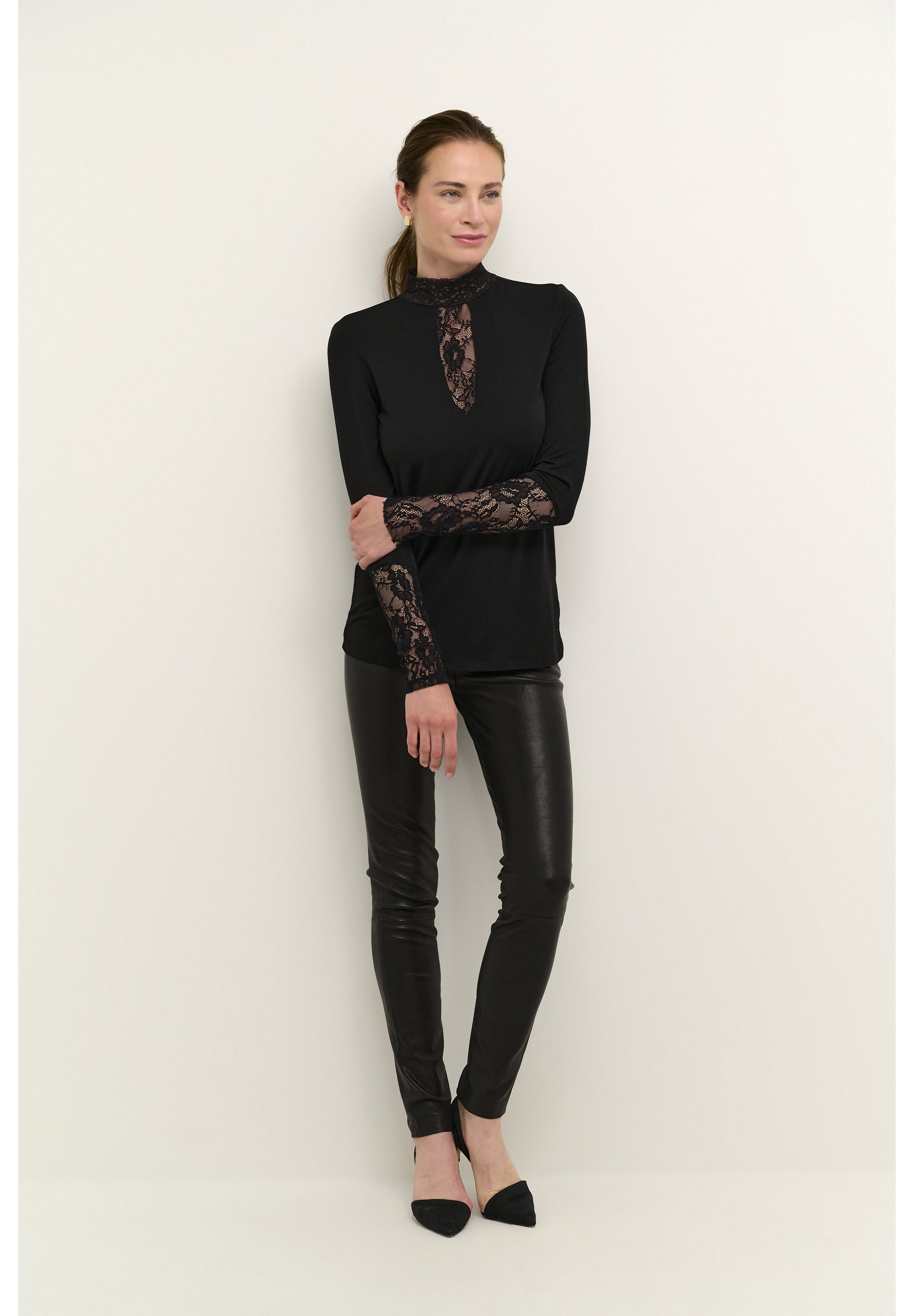 Culture BLOUSE - Top met lange mouwen - zwart