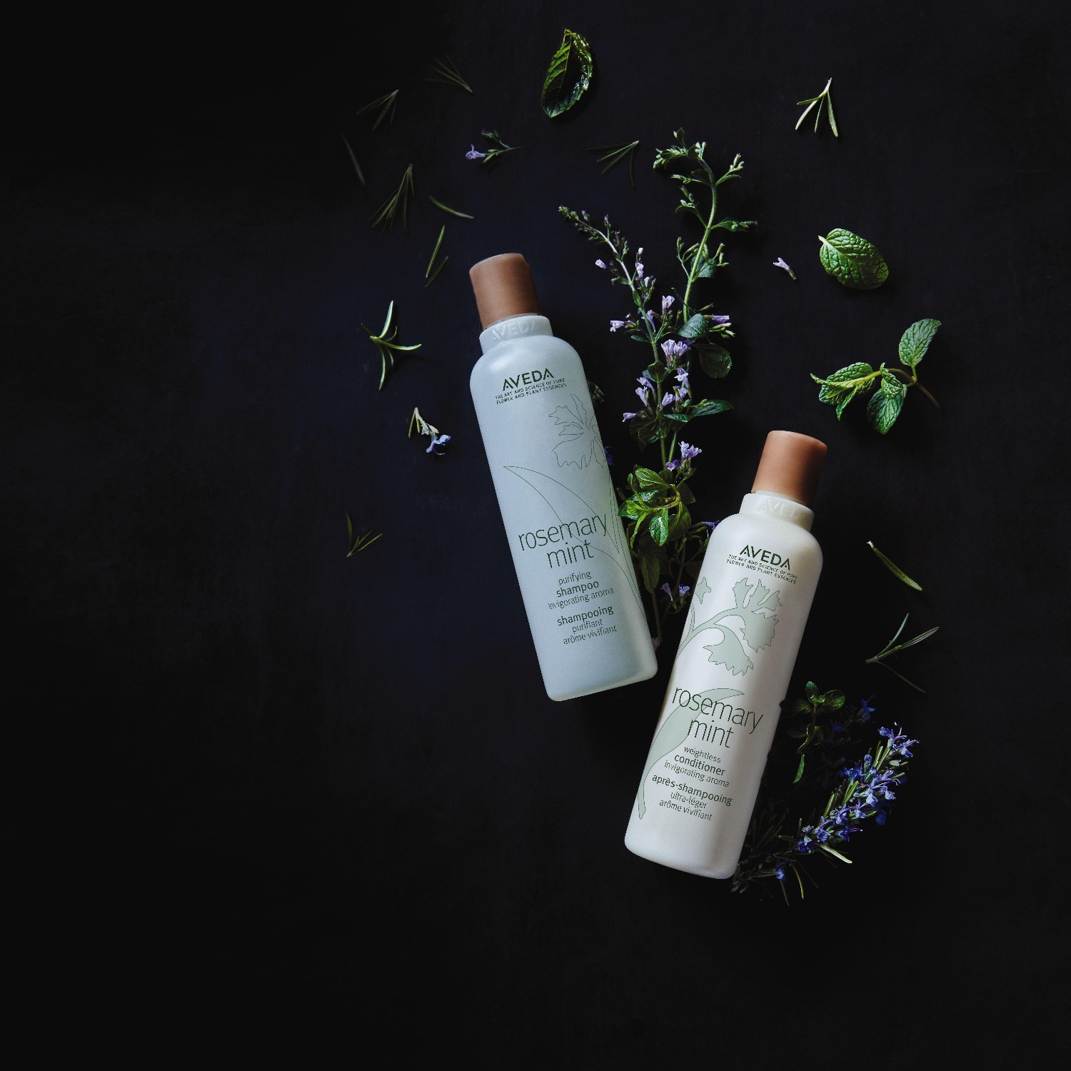 Aveda rozmarīna un piparmētru attīrošais šampūns - 50 ml