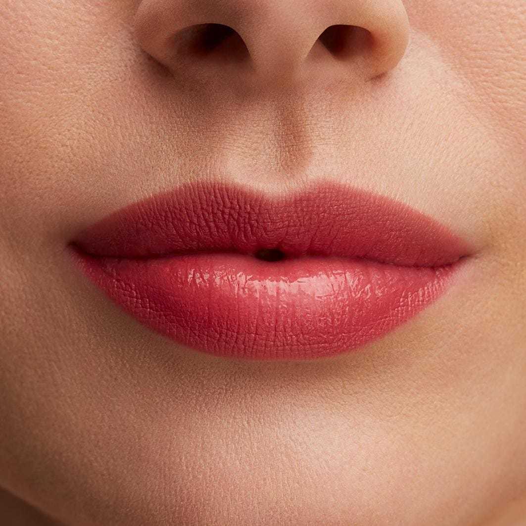 MAC lūpų dažai „Lusterglass Sheer-Shine“ – 3 g