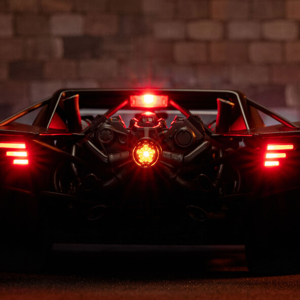 Jeu de voiture Batman Batmobile 2022 Try Me 1:18