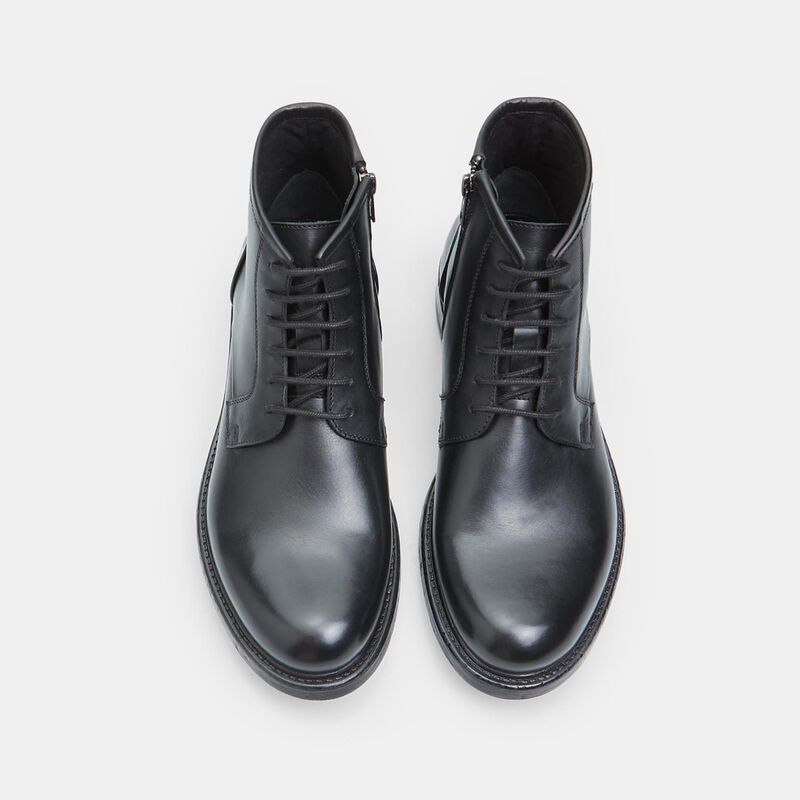 BATA heren enkellaarsjes van leer met vetersluiting