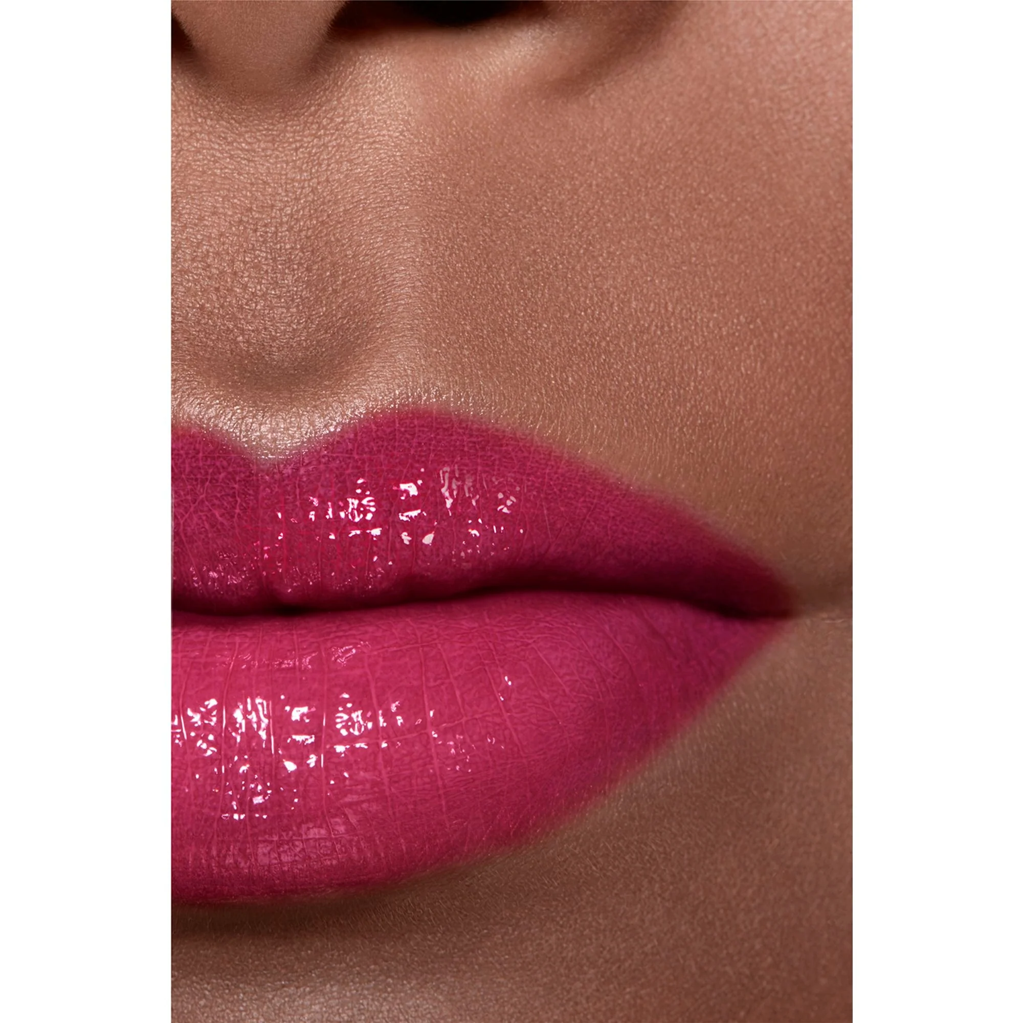 ROUGE COCO FLASH - COLORE, BRILLANTEZZA E INTENSITÀ IN UN FLASH