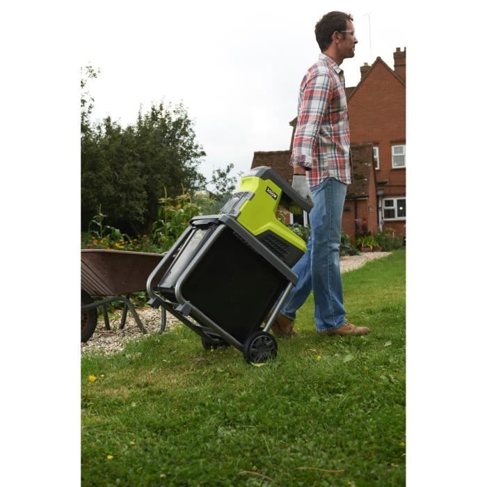 RYOBI - 3000W Tuinversnipperaar - Cilinderversnippering - Stille werking - Versnipperingscapaciteit 45 mm - Opvangbak 55 liter - RSH3045U