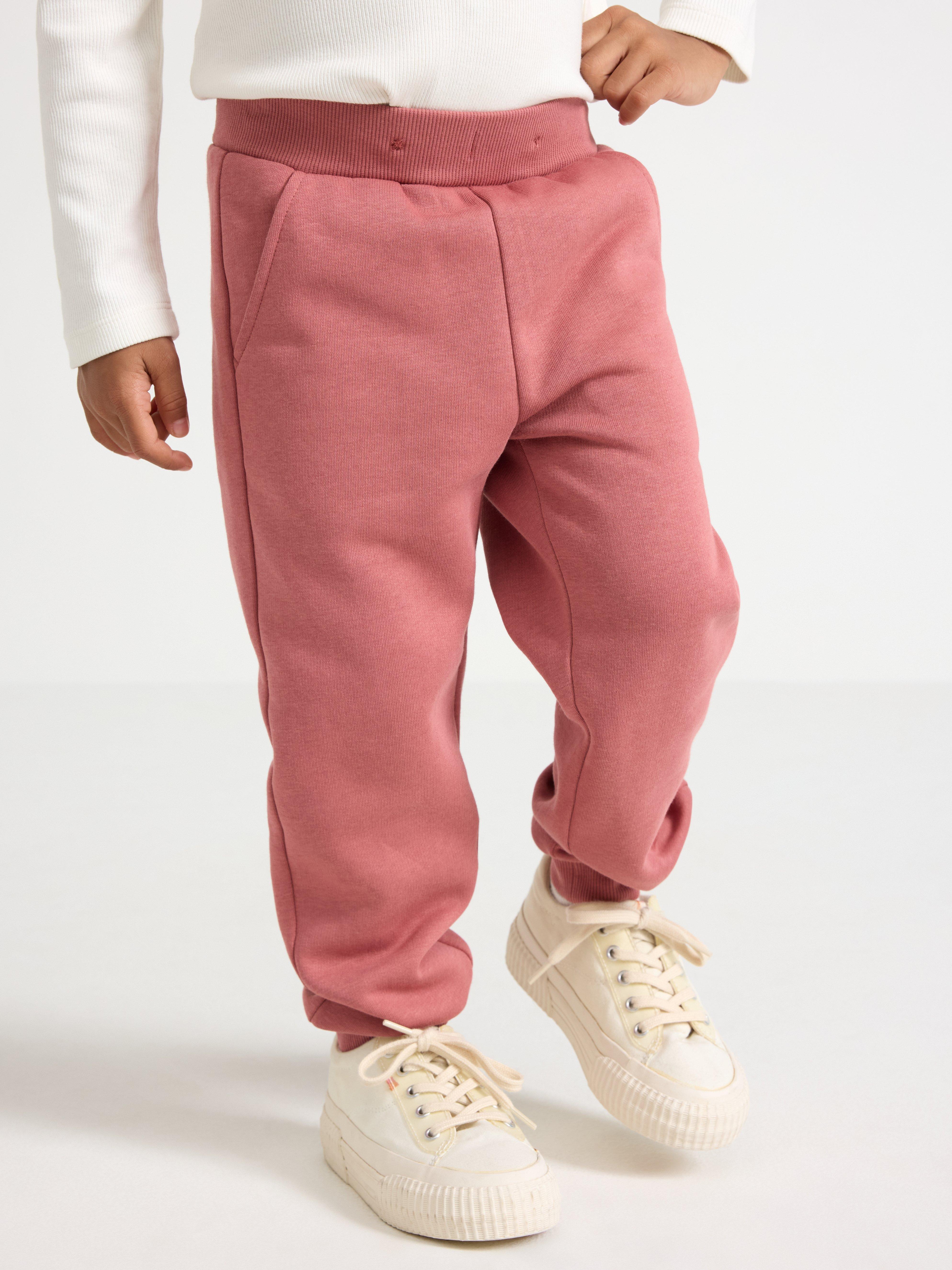 Pantalones deportivos con interior cepillado