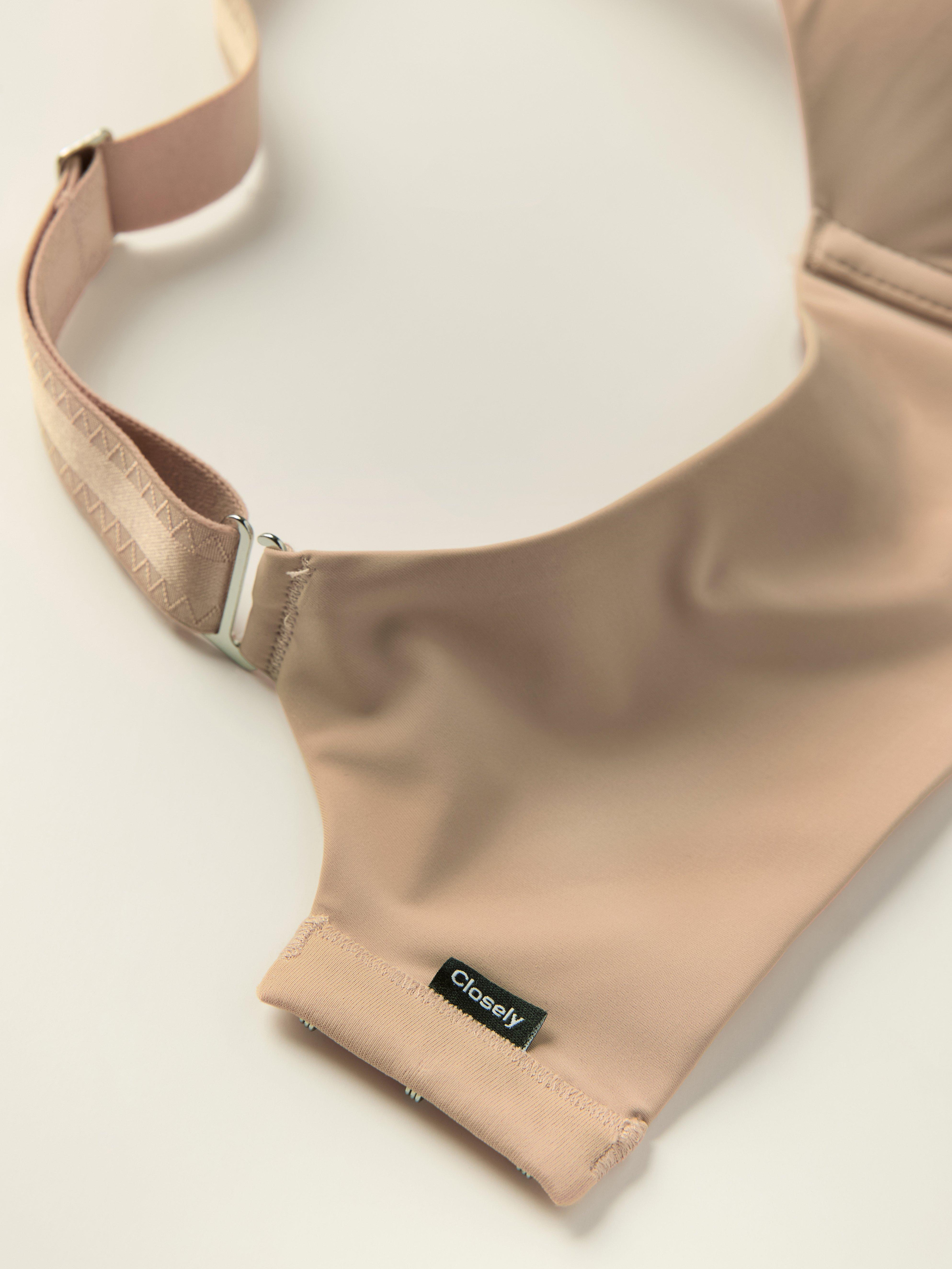 T-skjorte-bh-en – Closely Dusty Beige