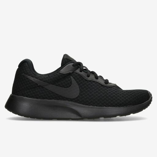 Nike Tanjun
