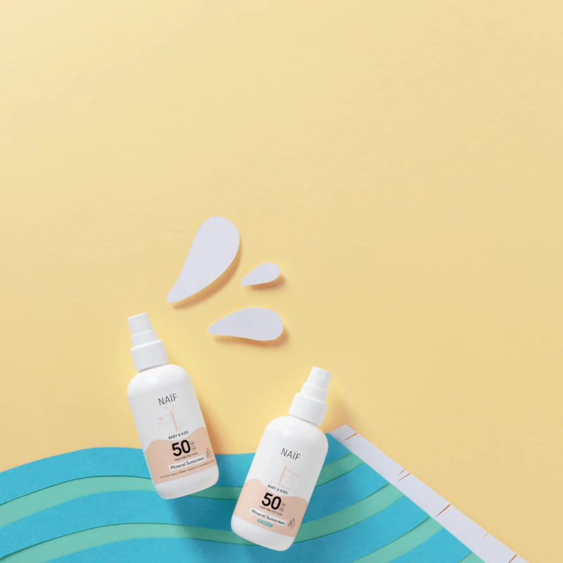 Protetor solar mineral Naif Baby & Kids FPS 50 0% com perfume.