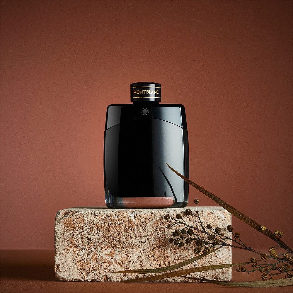 Legend Eau de Parfum Parfémy pre mužov