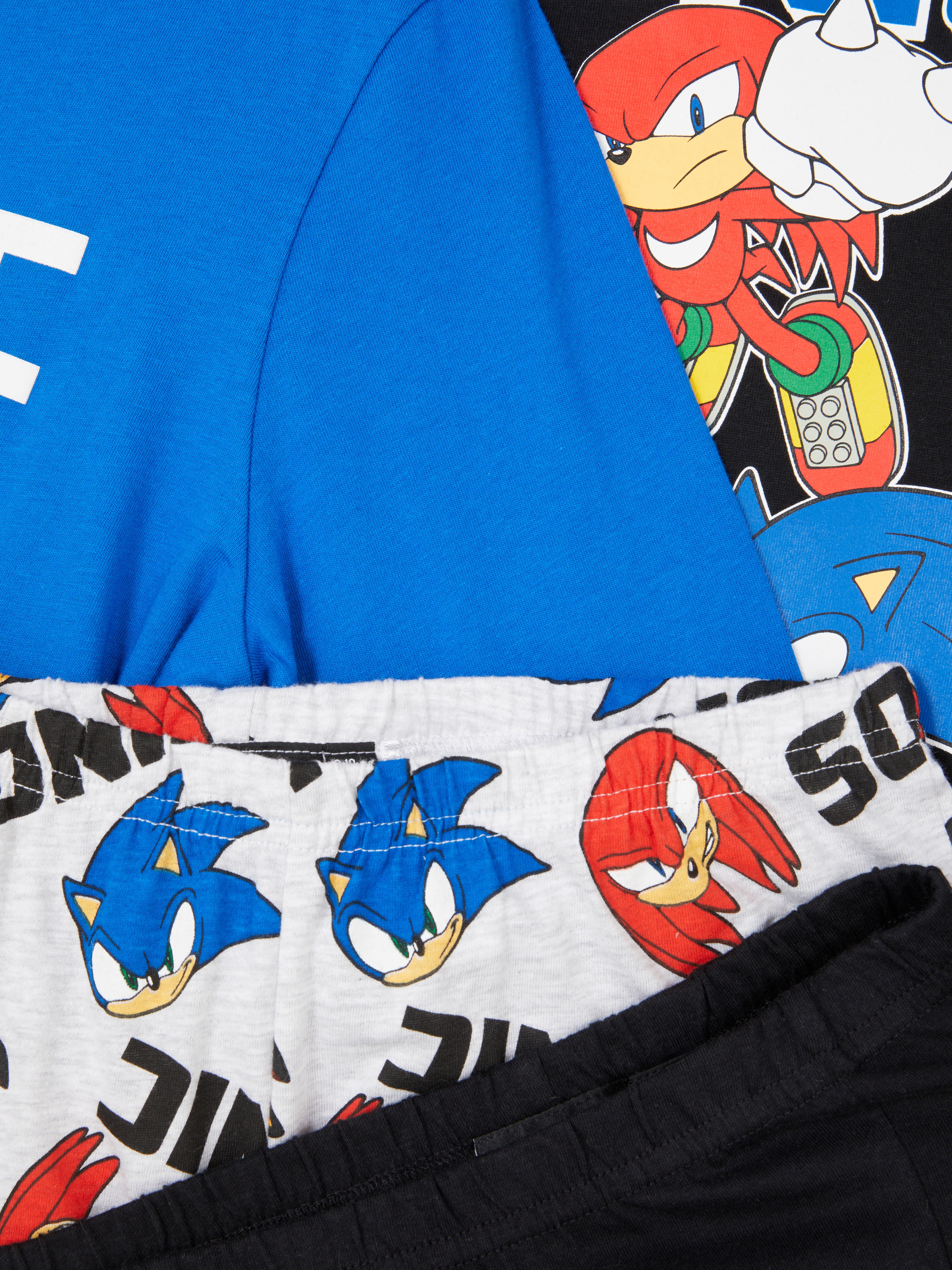 Sonic the Hedgehog mintás pizsama szett, 2 darabos szett Két hosszú pizsama szett Sonic the Hedgehog mintákkal