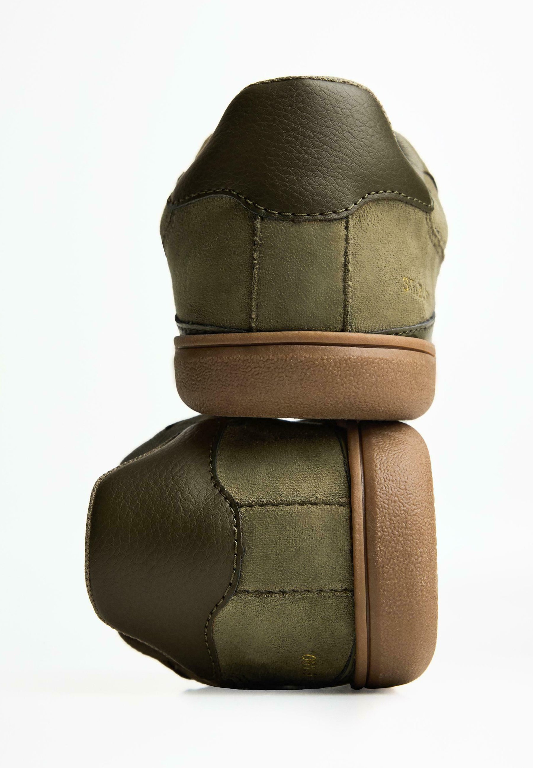 Baskets Bershka - kaki