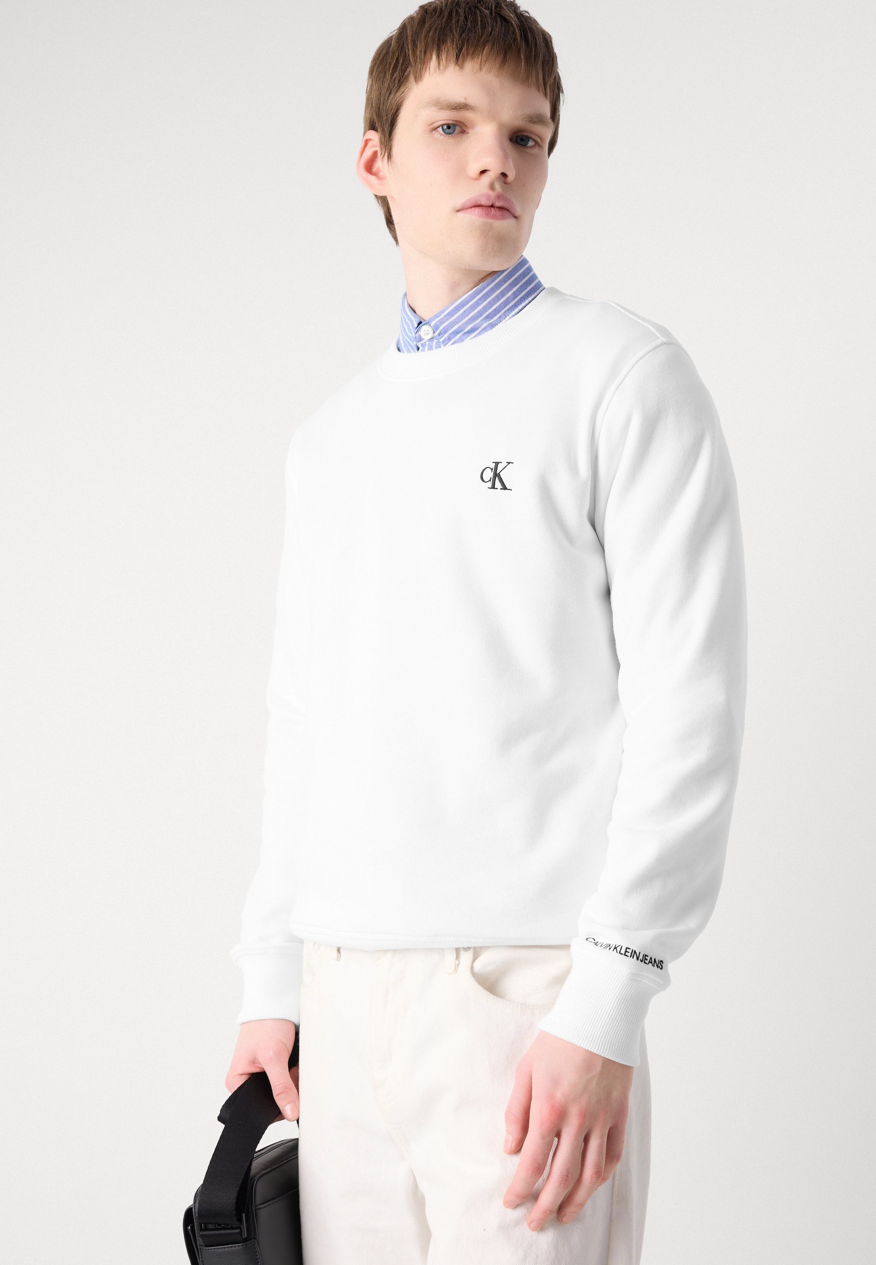 Calvin Klein Jeans ESSENTIAL - Sweatshirt - helderwit