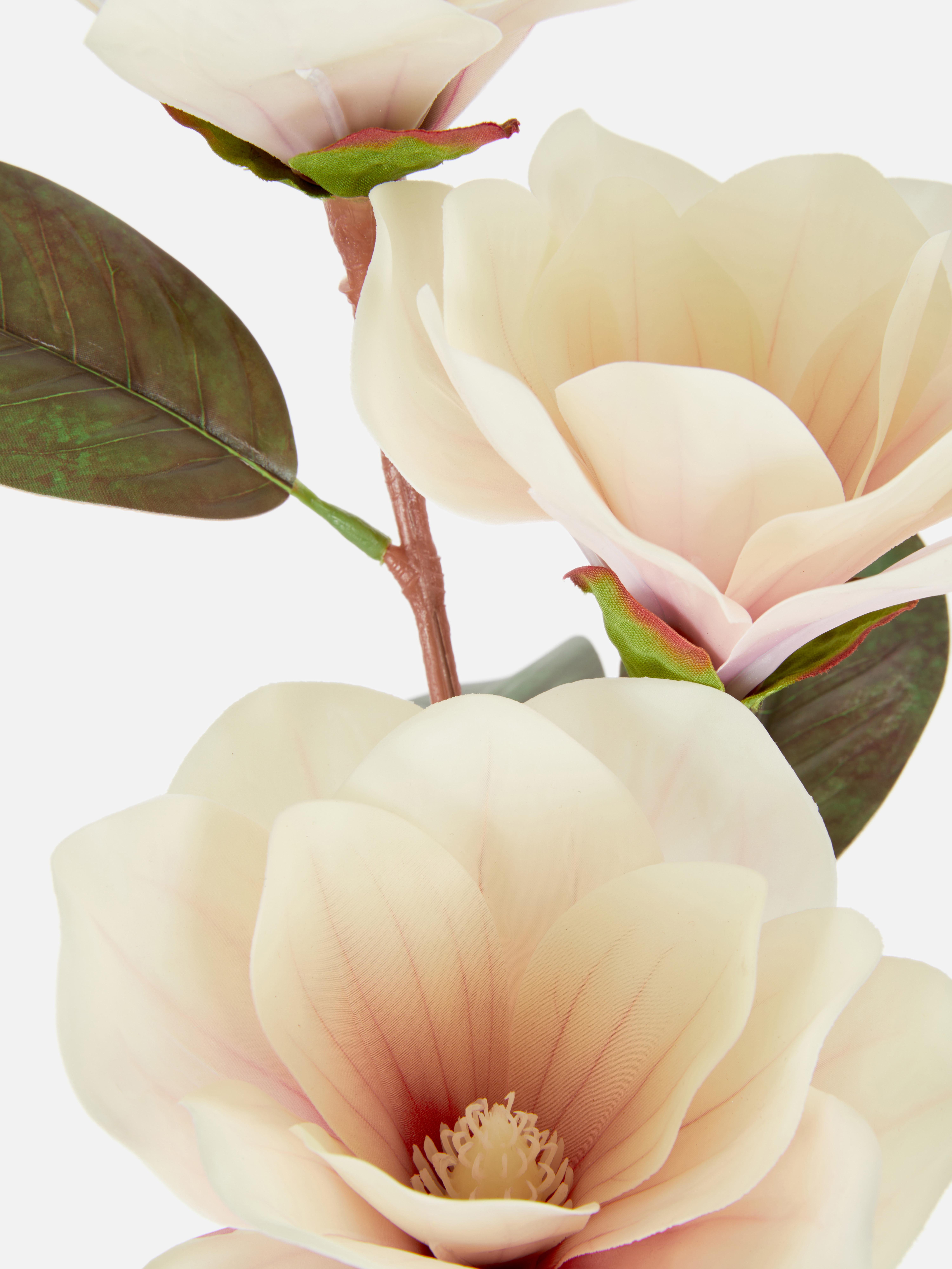Magnolie artificială cu o singură tulpină. Adu natura înăuntru cu această plantă artificială.
