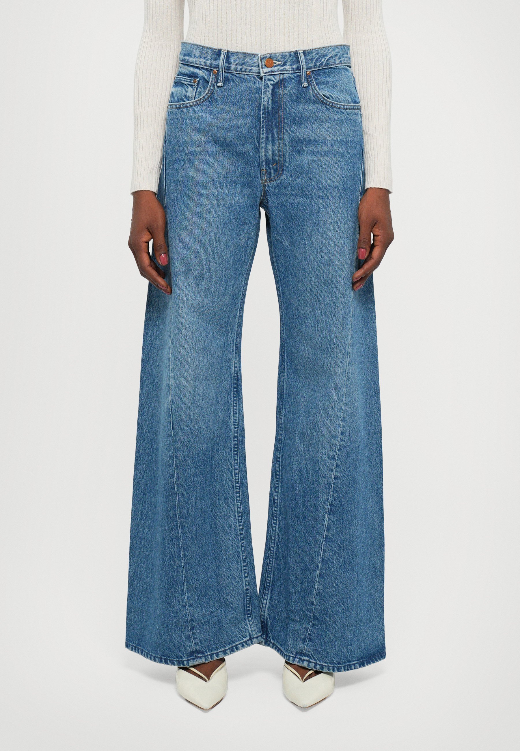 Calça jeans Mother THE LEMON TWIST SNEAK SNACKS - Corte relaxado - azul