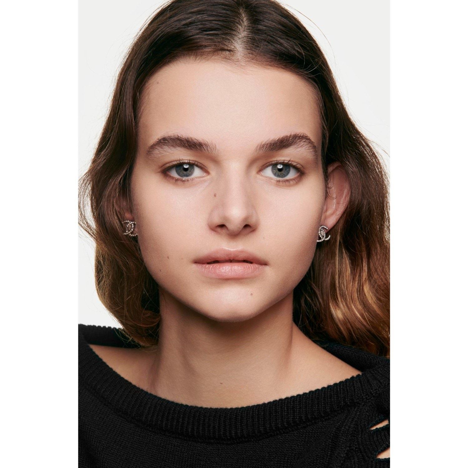 CHANEL Foundation LES BEIGES TEINT BELLE MINE NATURELLE HYDRATATION ET LONGUE TENUE - 30 ml