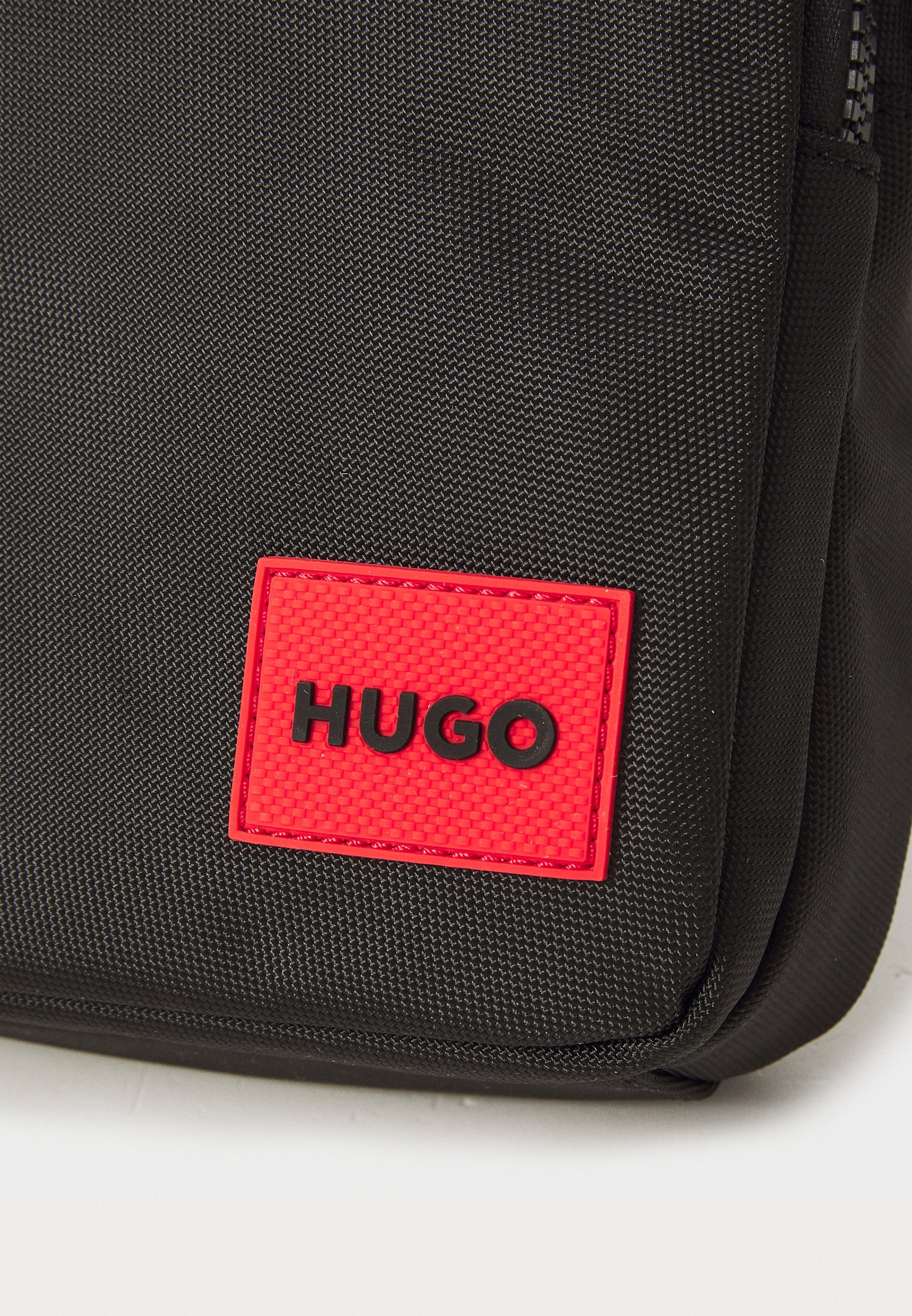HUGO ETHON 3.0 POCKET - Crossbodytas - zwart